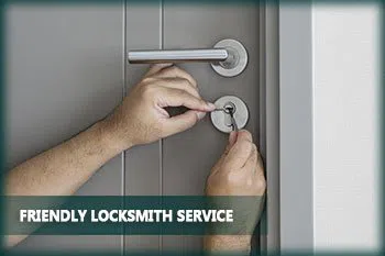 Neighborhood Locksmith Store Miami Beach, FL 305-744-5222 - abt-cont-68-1-img